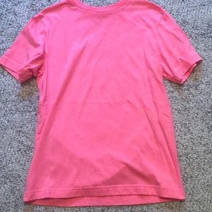 Old navy T-shirt